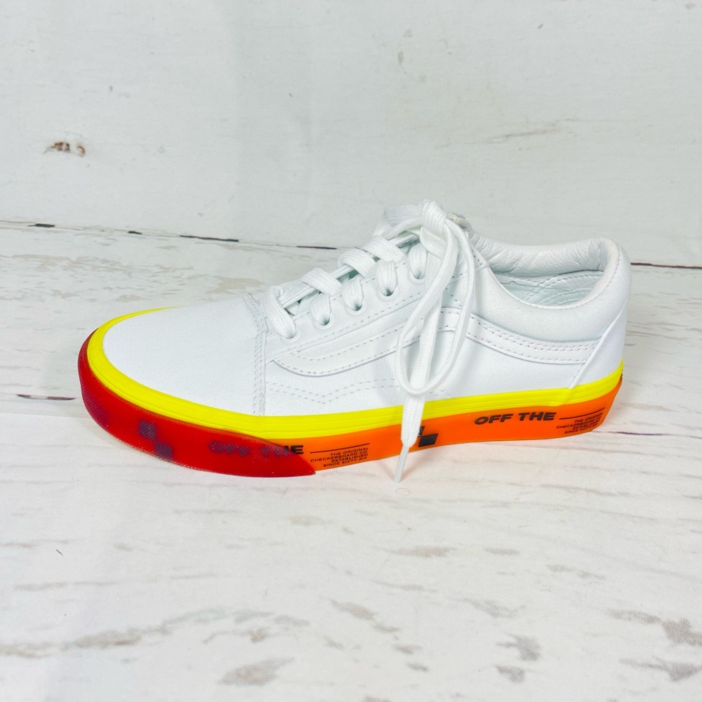 Vans Off the Wall Sneakers Women Size 7 White‎ Red Orange Yellow Lace-Up